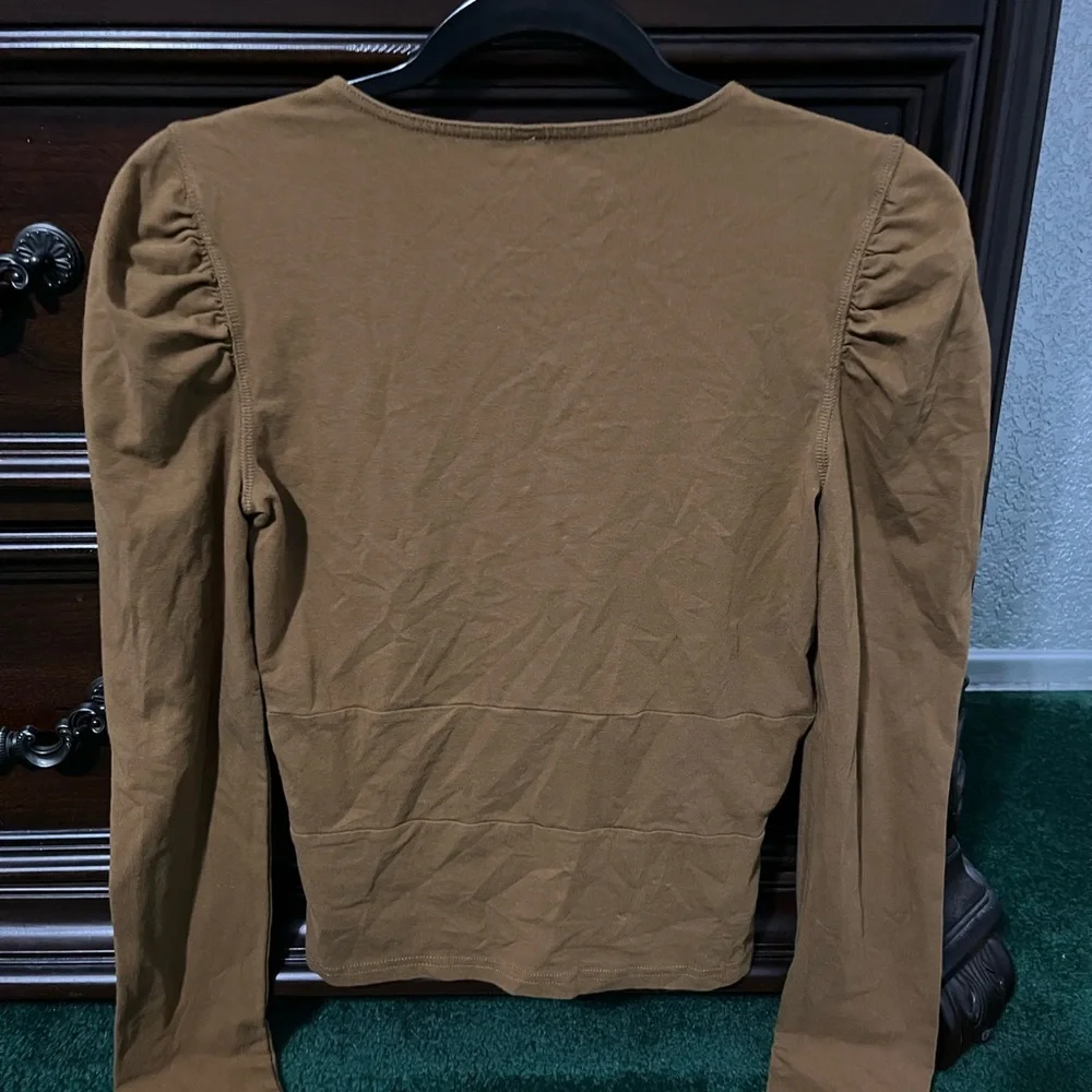 Free People Knot-V Front Top NWOT